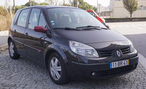 Renault Scénic 1.5DCI 105CV Maio/06 - à venda - Ligeiros