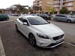 Volvo V D2 R-DESIGN Junho/13 - à venda - Ligeiros