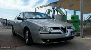Alfa Romeo 156 Sportwagon jtd Novembro/00 - à venda -