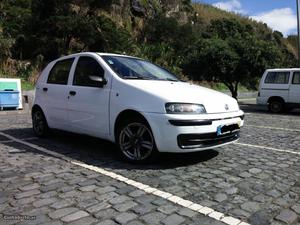 Fiat Punto Elx 1.2 Maio/02 - à venda - Ligeiros