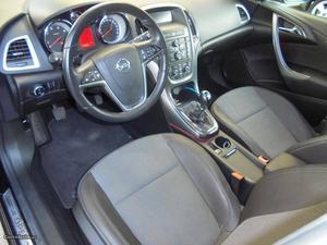 Opel Astra Cosmo CDTI 130 Cv Agosto/13 - à venda - Ligeiros
