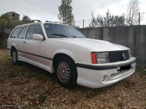 Opel Rekord 2.3d Junho/81 - à venda - Ligeiros Passageiros,