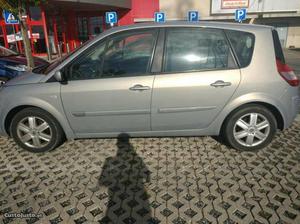 Renault Scénic 1.5 dci Junho/04 - à venda - Monovolume /