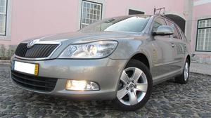 Skoda Octavia BK1.6 TDI Elegance Maio/10 - à venda -