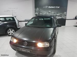 VW Golf 1.9 TDI 110 CV Agosto/01 - à venda - Ligeiros