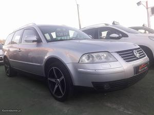 VW Passat cv Janeiro/05 - à venda - Ligeiros