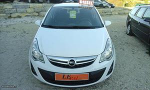 Opel Corsa blak edition Fevereiro/14 - à venda - Ligeiros