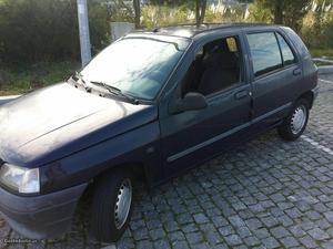 Renault Clio rx Fevereiro/93 - à venda - Ligeiros