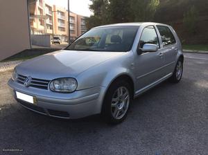 VW Golf IV CC Setembro/01 - à venda - Ligeiros