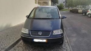 VW Sharan 1.9 tdi 130 cv 7 lug Janeiro/05 - à venda -