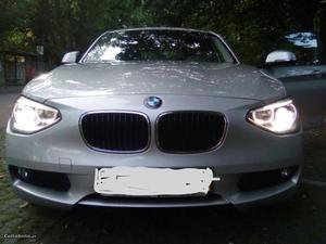 BMW 116 carro Abril/13 - à venda - Ligeiros Passageiros,