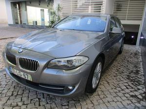 BMW 525 Touring Janeiro/11 - à venda - Ligeiros