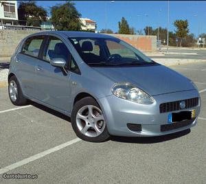 Fiat Grande Punto 1.2 Agosto/06 - à venda - Ligeiros