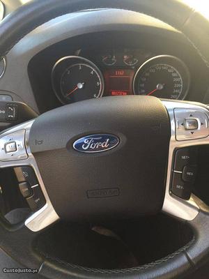 Ford Galaxy 2.0 TDCI Junho/10 - à venda - Monovolume / SUV,