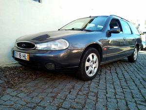 Ford Mondeo 1.8 tddi Outubro/96 - à venda - Ligeiros