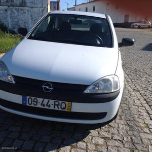 Opel Corsa 1.0 Confort 3 P Maio/01 - à venda - Ligeiros