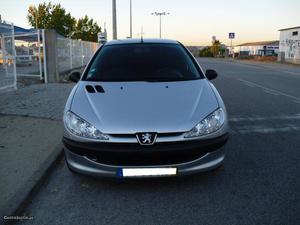 Peugeot  hdi diesel Maio/04 - à venda - Ligeiros