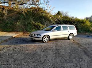 Volvo V Agosto/01 - à venda - Ligeiros Passageiros,