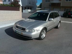 Audi A4 1.9TDI115cv Quattro Março/00 - à venda - Ligeiros