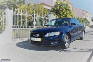 Audi A4 Audi A4 2.0 TDI Maio/05 - à venda - Ligeiros