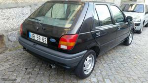 Ford Fiesta 1.3 cc Abril/93 - à venda - Ligeiros