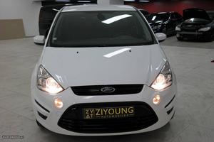 Ford S-Max 7 CEAQG lugares Novembro/14 - à venda -