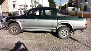 Mitsubishi L200 Stracar Abril/99 - à venda - Pick-up/