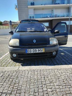 Renault Clio 1.2 RT c/teto abrir Fevereiro/99 - à venda -