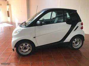 Smart ForTwo CDI NACIONAL Março/12 - à venda - Ligeiros