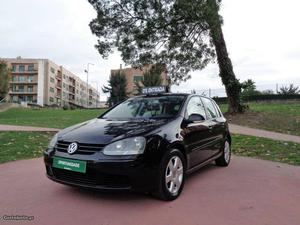 VW Golf v 1.4 Fsi Confort Janeiro/04 - à venda - Ligeiros