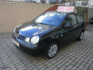 VW Polo 1.4TDI - Confortline Fevereiro/03 - à venda -