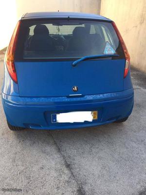 Fiat Punto sport Janeiro/02 - à venda - Ligeiros