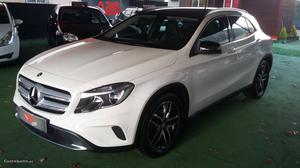 Mercedes-Benz GLA 200 CDI URBAN Agosto/14 - à venda -