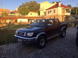 Nissan Navara 2.5 td Outubro/00 - à venda - Pick-up/