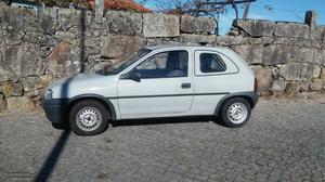 Opel Corsa 1.5 D Janeiro/94 - à venda - Comerciais / Van,