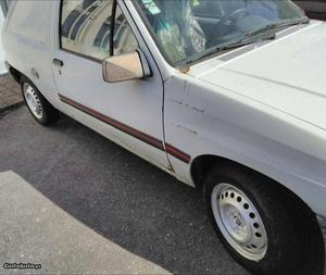 Opel Corsa 1.5 comercial Maio/89 - à venda - Ligeiros