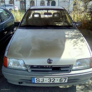 Opel Kadett 1.2 Agosto/89 - à venda - Ligeiros Passageiros,