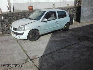 Renault Clio 1.5 Dci Outubro/01 - à venda - Comerciais /