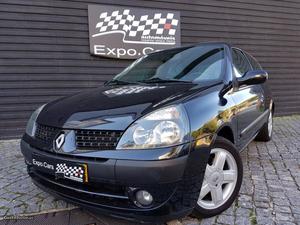 Renault Clio V Extreme Fevereiro/02 - à venda -