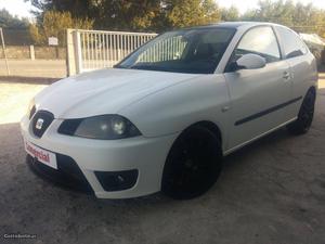 Seat Ibiza 1.9 tdi 130cv Janeiro/03 - à venda - Ligeiros