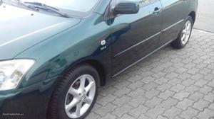 Toyota Corolla 1.4 VVT i Fevereiro/02 - à venda - Ligeiros