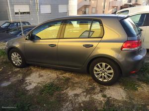 VW Golf 1.6 TDI BLUEMOTION Janeiro/13 - à venda - Ligeiros