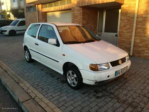 VW Polo 1.0 Julho/95 - à venda - Ligeiros Passageiros,