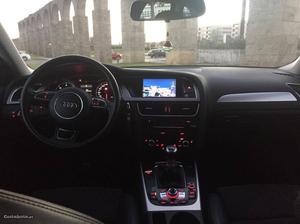 Audi A4 2.0 TDI S-Line Abril/12 - à venda - Ligeiros