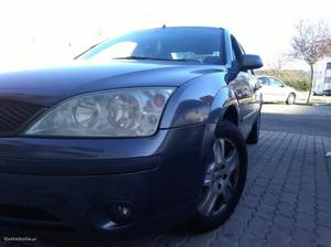 Ford Mondeo 2.0 TDCI 130cv Junho/02 - à venda - Ligeiros