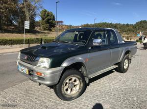 Mitsubishi L200 strakar Agosto/00 - à venda - Pick-up/