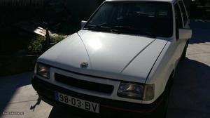 Opel Corsa 1.2 i Kat Março/92 - à venda - Ligeiros