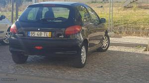 Peugeot 206 A.C Maio/02 - à venda - Ligeiros Passageiros,