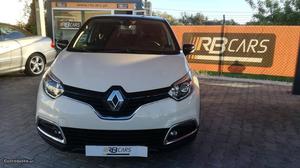 Renault Captur 0.9 TCE Exclusive Junho/15 - à venda -