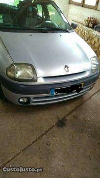 Renault Clio Rn Julho/98 - à venda - Ligeiros Passageiros,